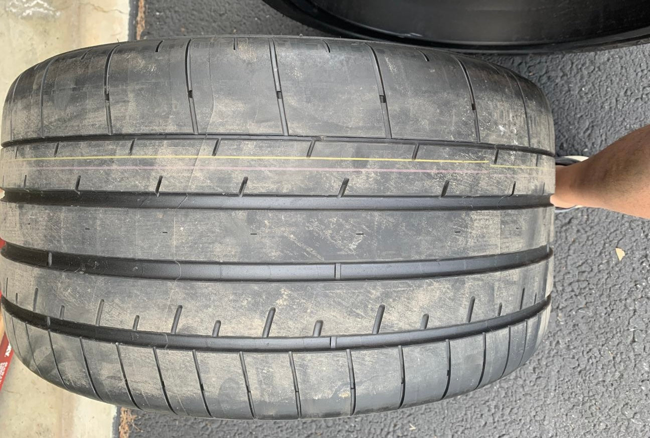 Genuine Chevrolet Camaro SS 1LE 20” Wheel & Tire Set